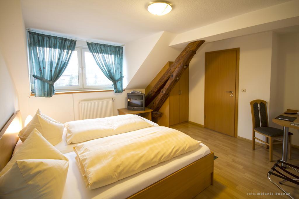 Hotel-Restaurant-Haus Berger Viersen Exterior foto