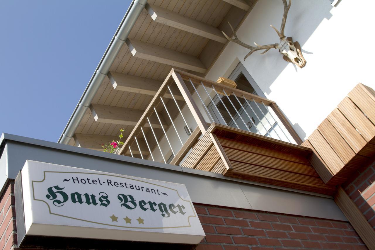 Hotel-Restaurant-Haus Berger Viersen Exterior foto